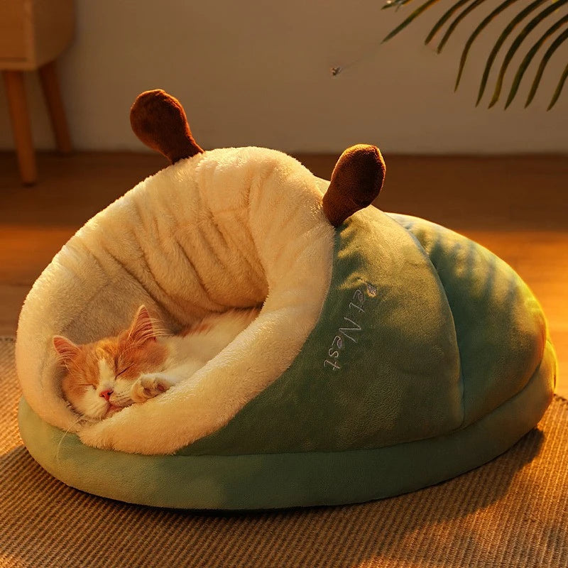 Warm Cat Sleeping Cave